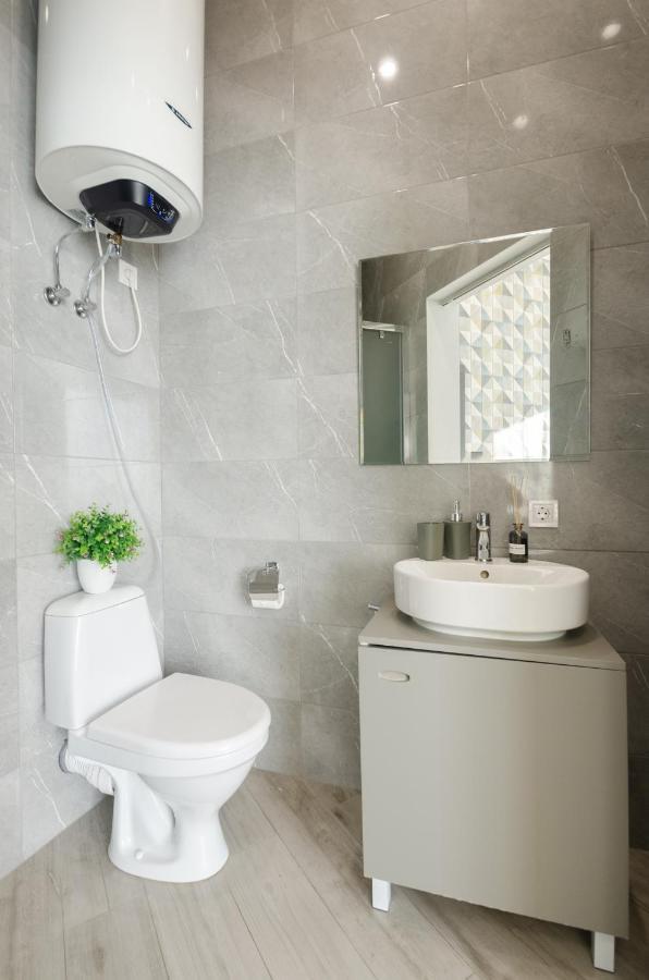 New Apartment Near Railway Station 1A Kiev Ngoại thất bức ảnh