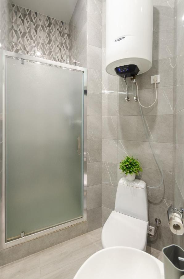 New Apartment Near Railway Station 1A Kiev Ngoại thất bức ảnh
